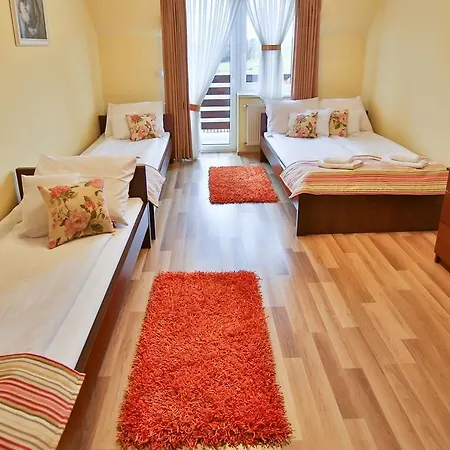 アパートホテル Kasper