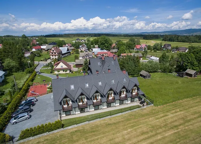 מלון דירות Kasper 3*