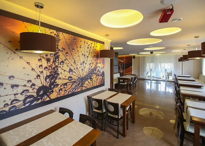 מלון דירות Kasper 3*